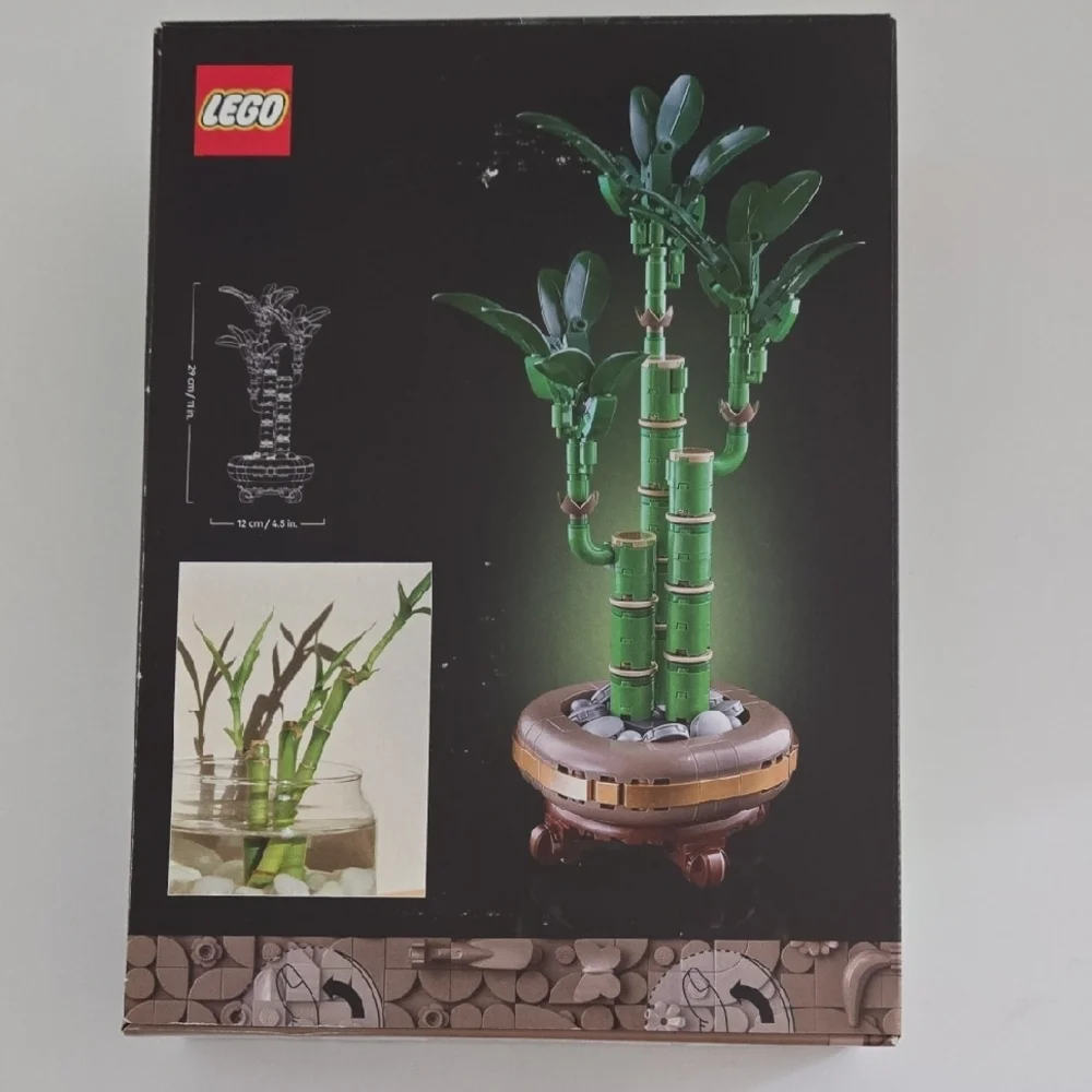 LEGO Botanicals Lucky Bamboo Building Set - 10344 - Picture 2 of 8